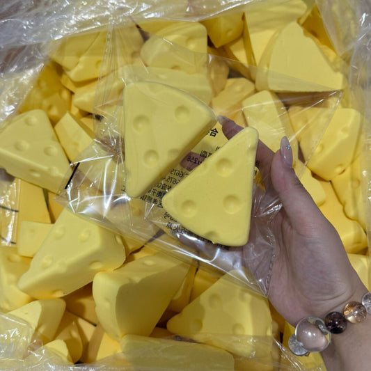 2‑Piece Novelty Cheese Slice Squishy, Slow‑Rebound Wet‑Soft Collectible Bakery‑Style Squeeze Fidget